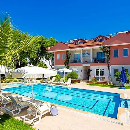 Safak Oasis Hotel